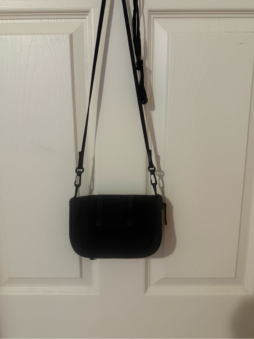 Roots Black Crossbody Bag with Adjustable Strap - Picture 2 of 6